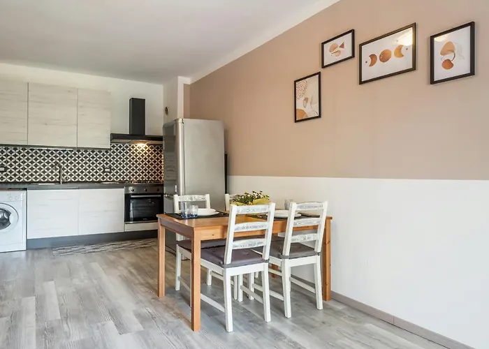 Domus Lucis Terrace & Private Parking * Marinella di Sarzana